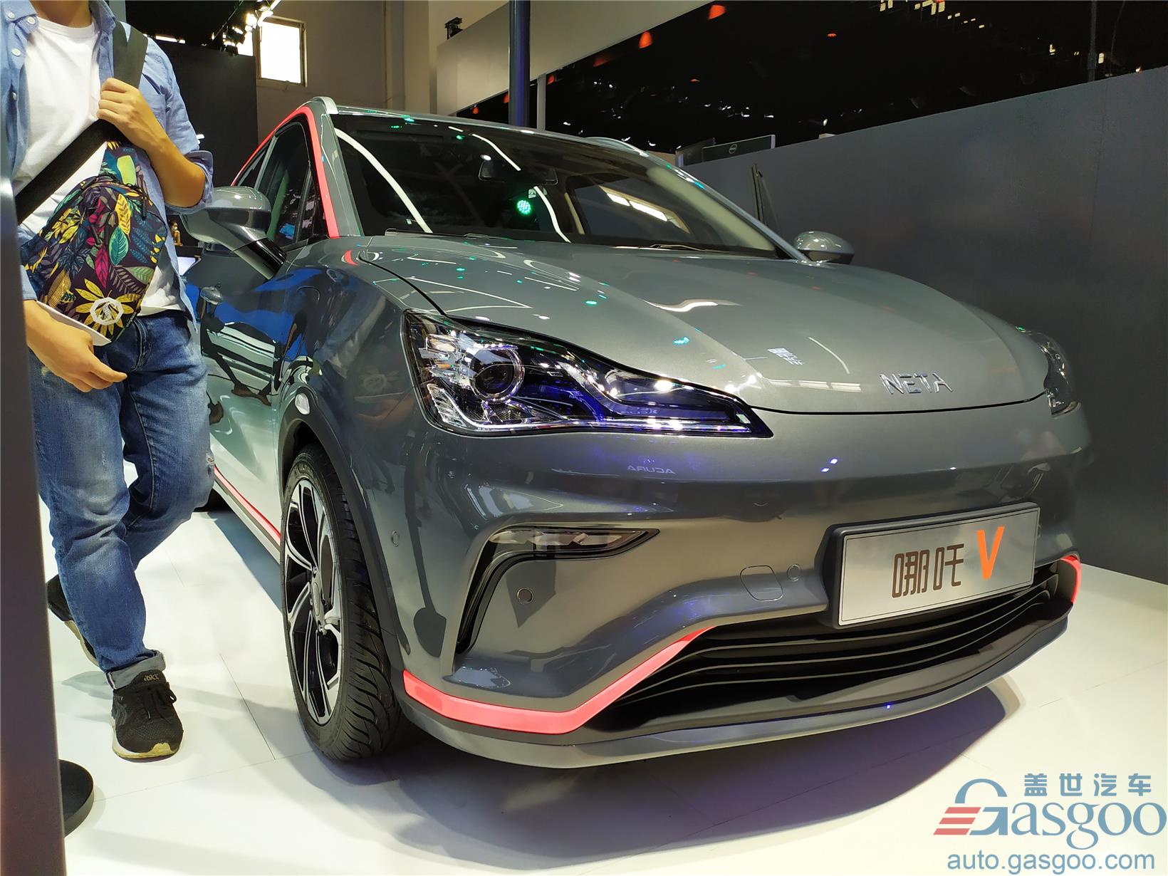 EV innovator Hozon Auto’s third production model Nezha V rolls off production line