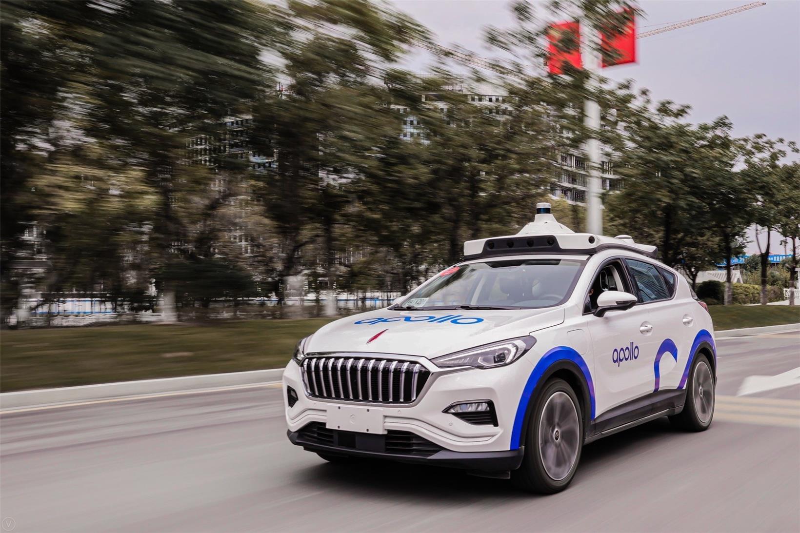 Baidu’s CEO proposes boosting commercial use of autonomous cars