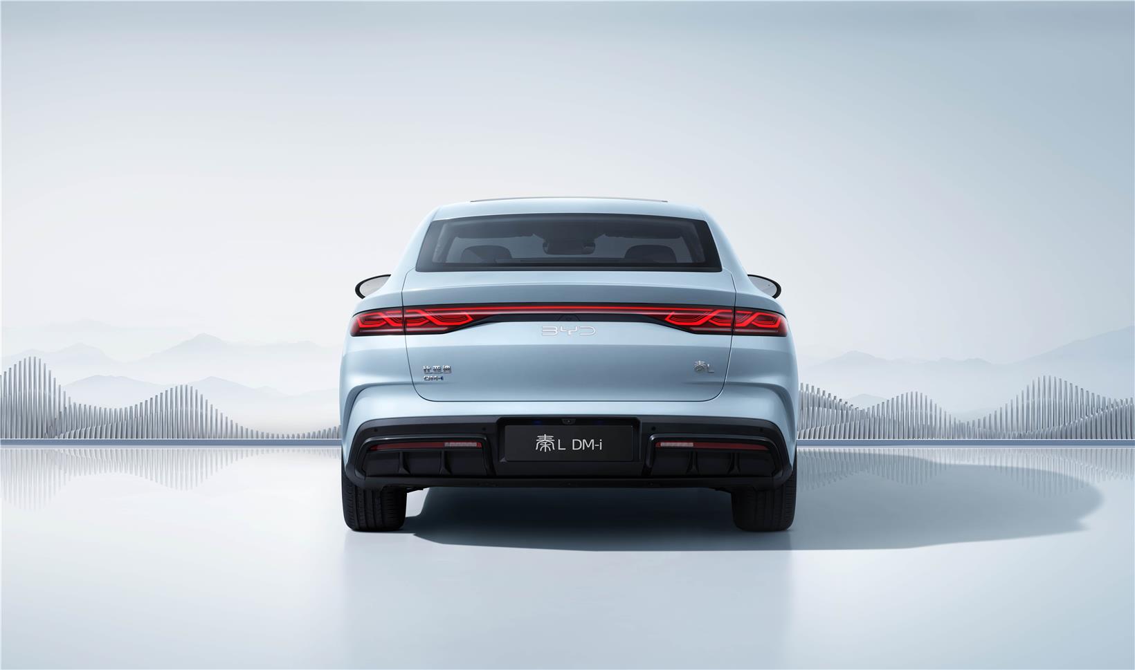 BYD Qin L DM-i starts at 99,800 yuan, powered by 5th-gen DM tech