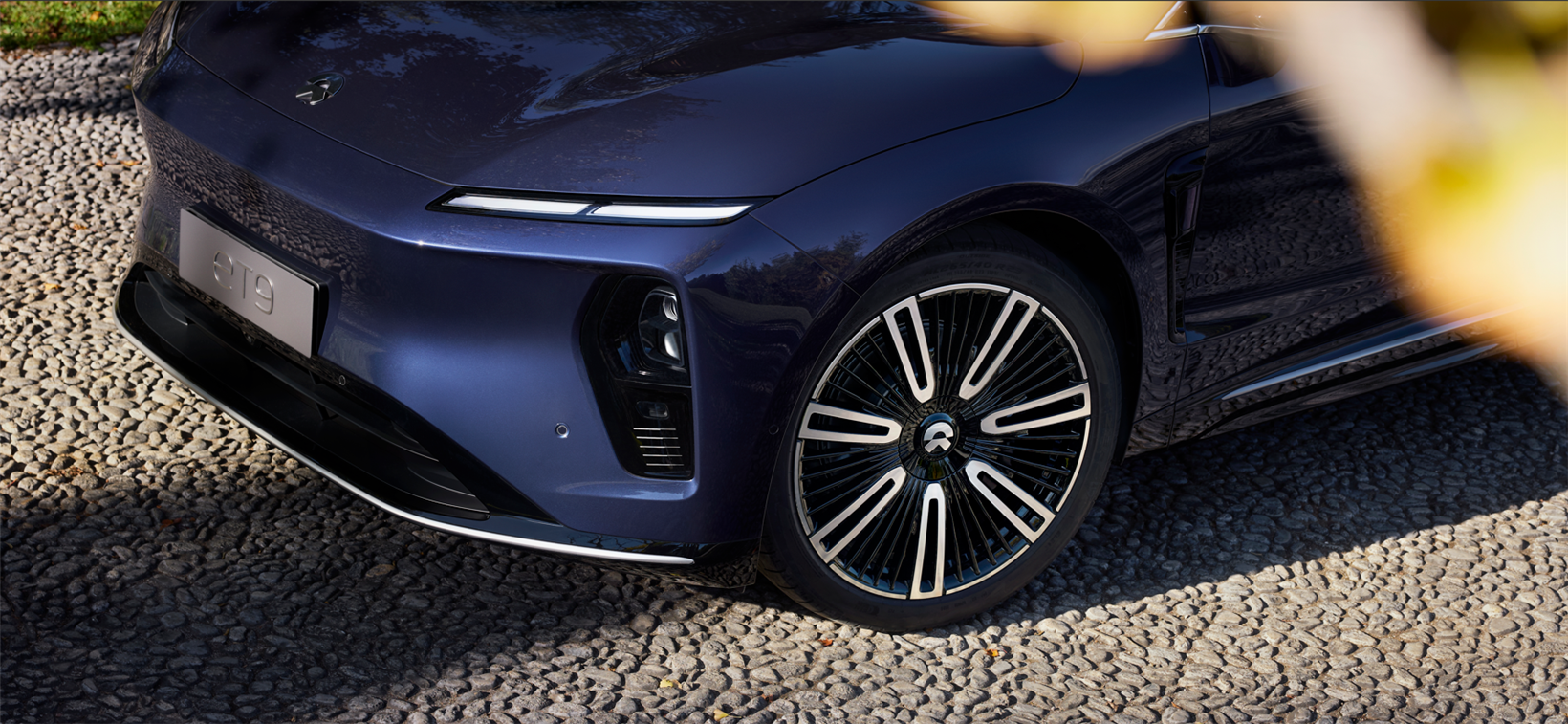 NIO's executive flagship sedan model ET9 hits market, delivery to begin in March 2025