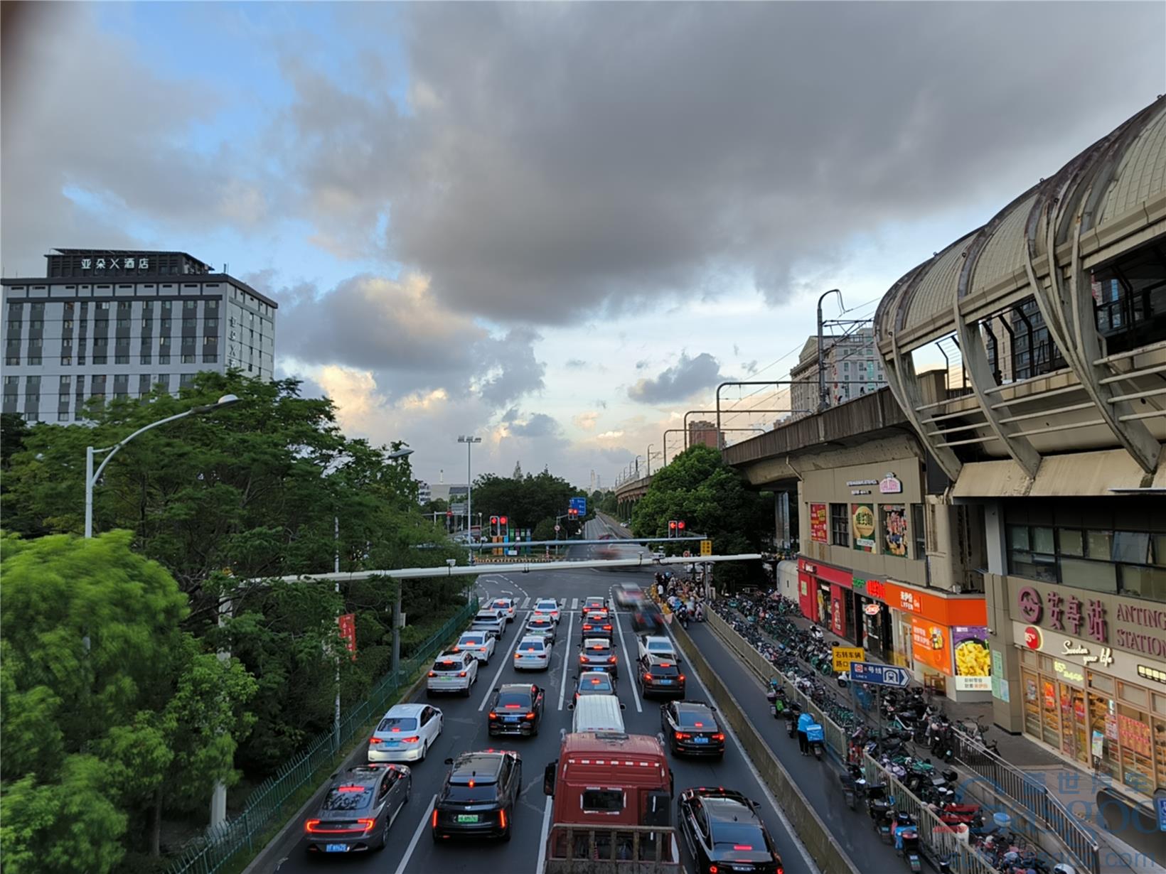 车市19.jpg