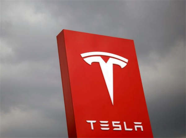 Tesla accused of consumer fraud by a Beijing company