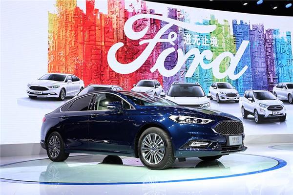 Changan Ford shows first PHEV in China