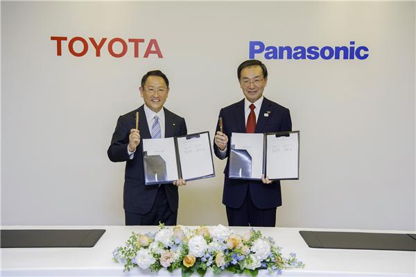 Toyota, Panasonic eye joint battery business