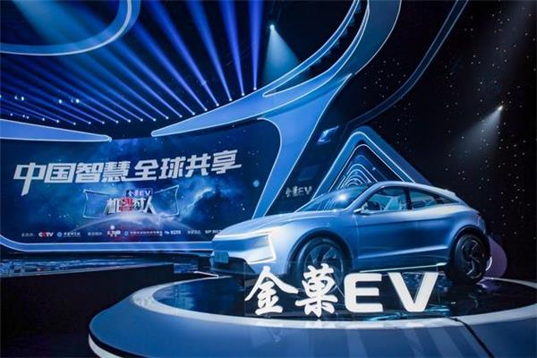 SF Motors’s first electric SUV model makes China debut