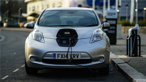 UK government slammed for approach to electric cars