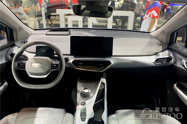 Geely’s all-electric BEV Geometry C priced from 139,800 yuan for presale