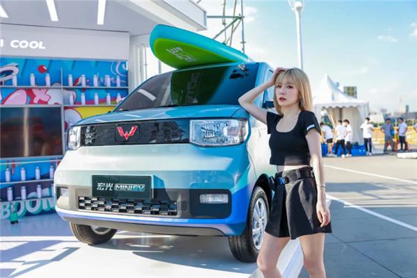 Wuling Hongguang MINI EV sales reach 15,000 in 20 days