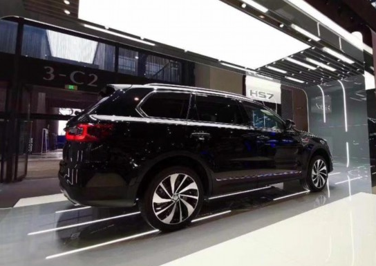 Preview of Hongqi HS7 ahead of Auto Guangzhou 2018