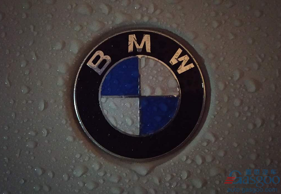 BMW 宝马 自拍.png