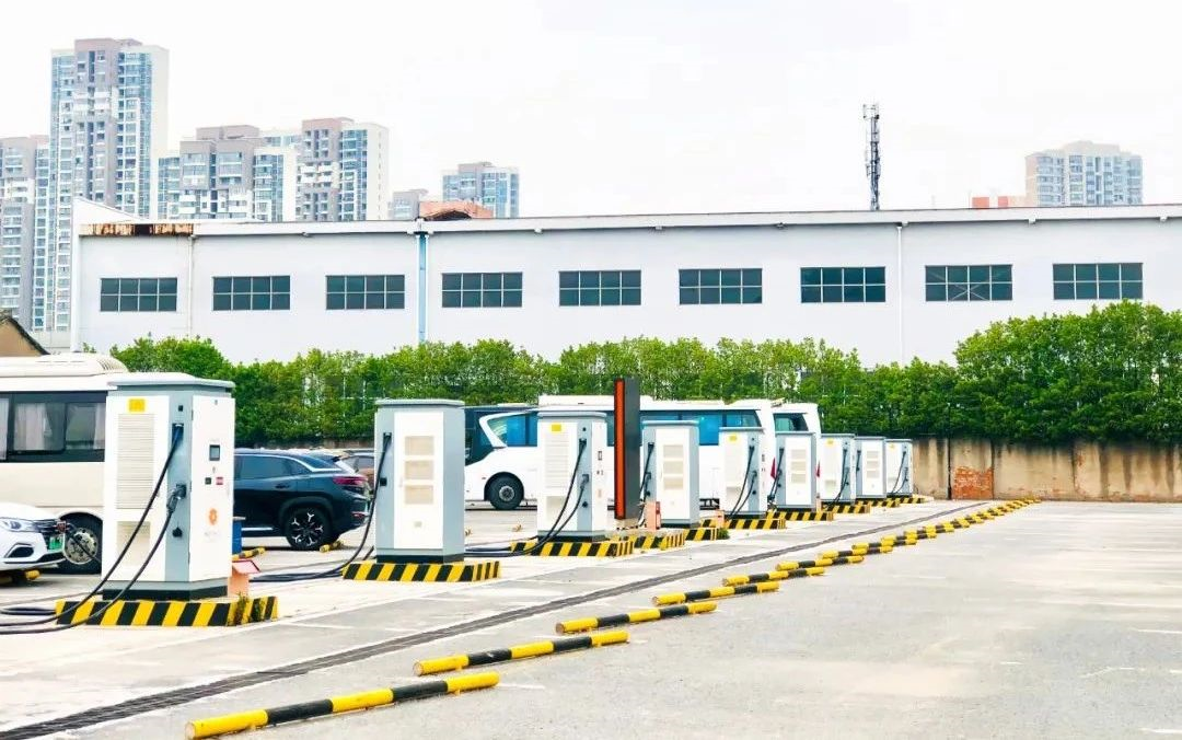 China has 2.617 million EV charging piles by end of 2021