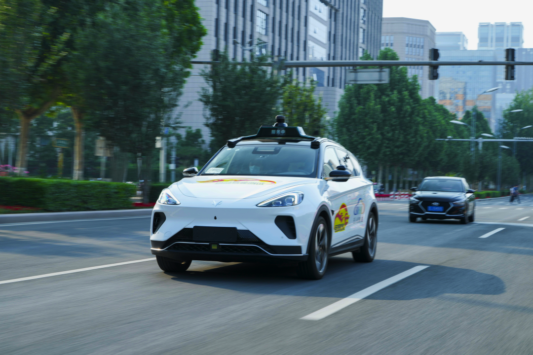 Baidu Apollo puts ARCFOX vehicles to driverless Robotaxi fleet in Beijing