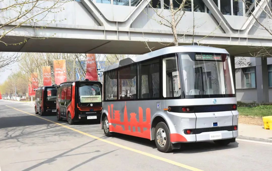 Dongfeng Motor deploys 49 intelligent connected buses in Xiongan New Area