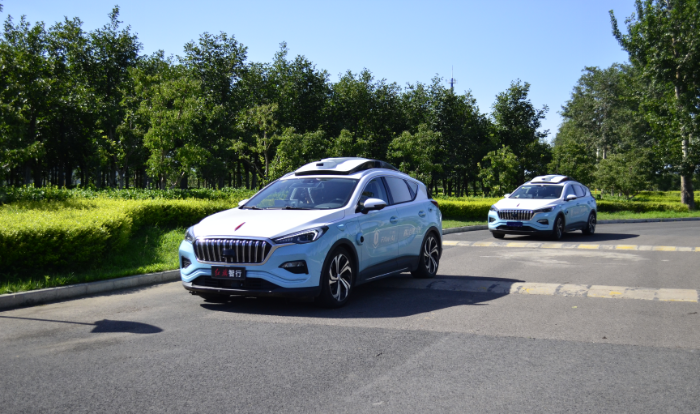 Second-generation Hongqi L4 Robotaxi kicks off road test in Beijing