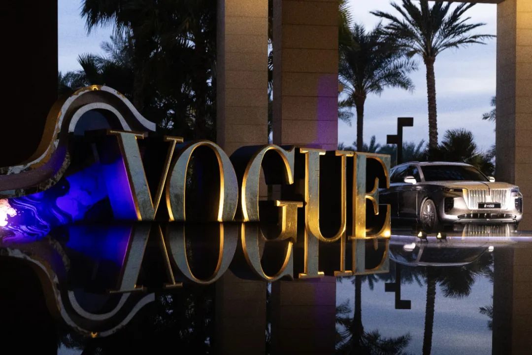 Hongqi E-HS9, H9 serve as official vehicles for VOGUE ARABIA in Dubai