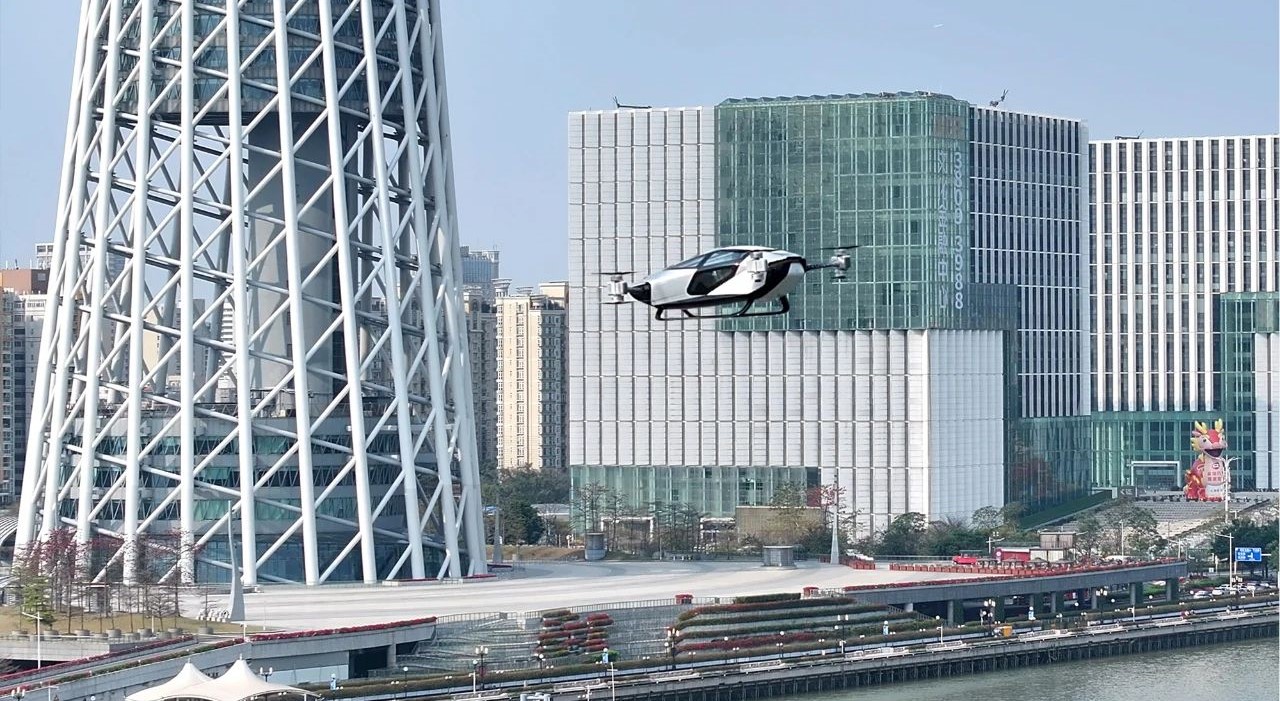 ZXZC Daily: XPENG AEROHT’s Voyager X2 completes first low-altitude flight over Guangzhou’s CBD