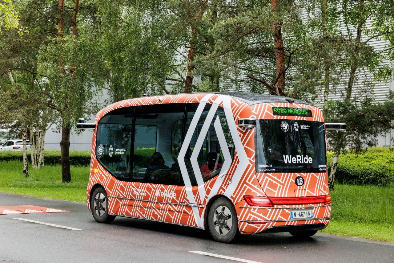 Renault Group, WeRide to launch autonomous shuttle service at 2024 French Open