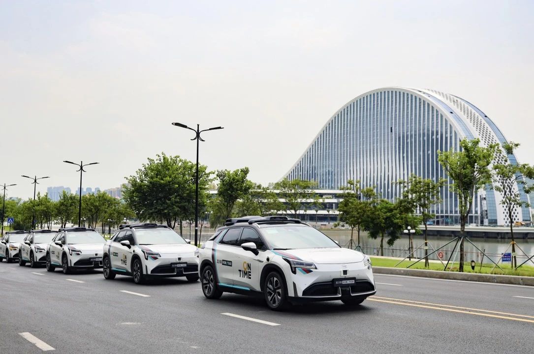 ONTIME starts commercial operations of Robotaxi in Zhuhai’s Hengqin area