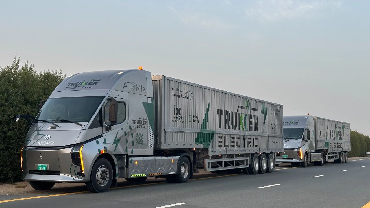 DeepWay delivers first smart electric trucks to UAE partner ATOMIX