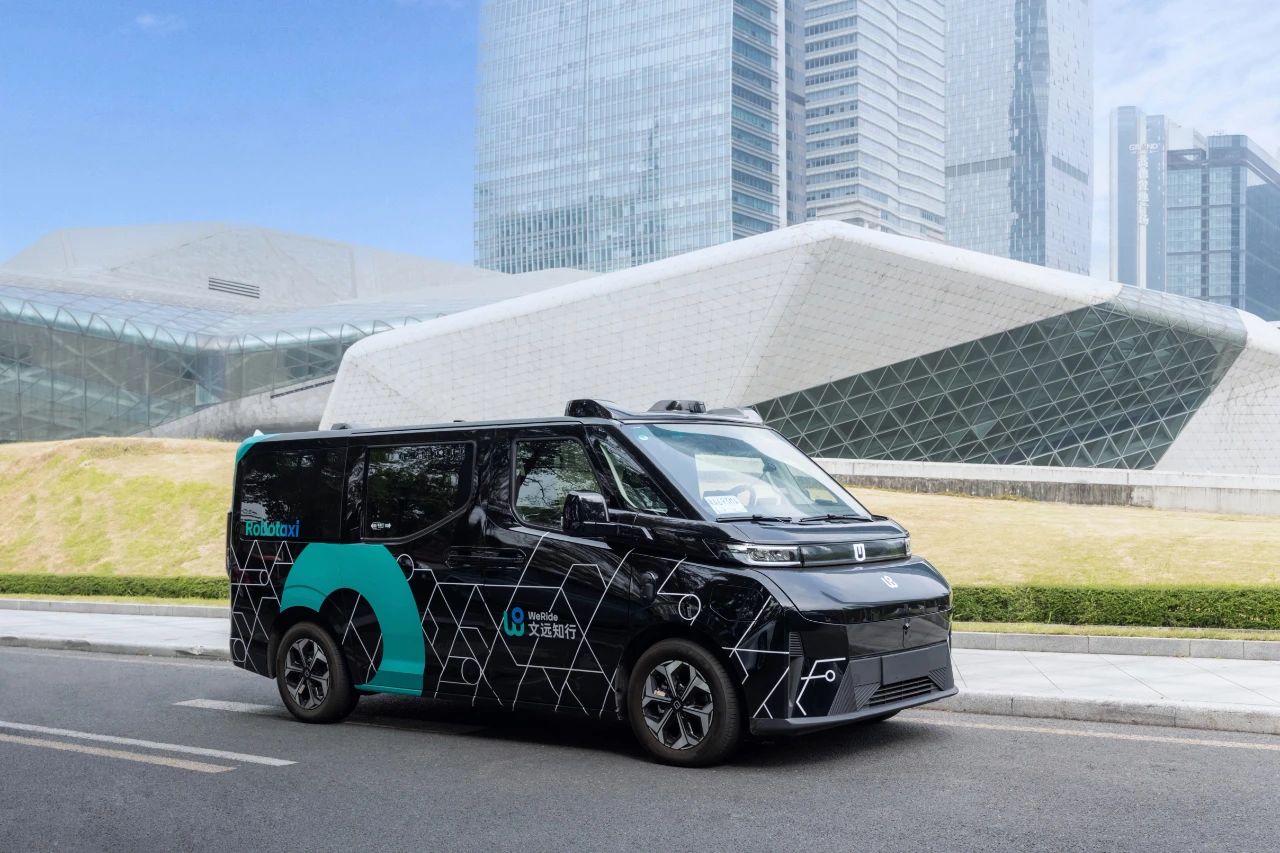 WeRide launches latest mass-produced Robotaxi 'GXR'