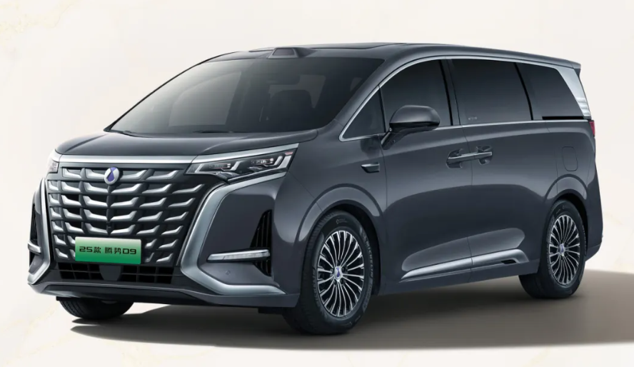 BYD's DENZA to put 2025 DENZA D9 model onto market in late Dec.