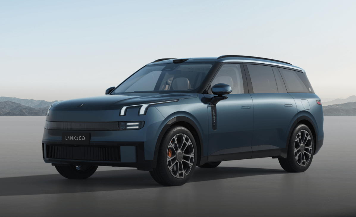 Lynk & Co 900 flagship SUV makes debut