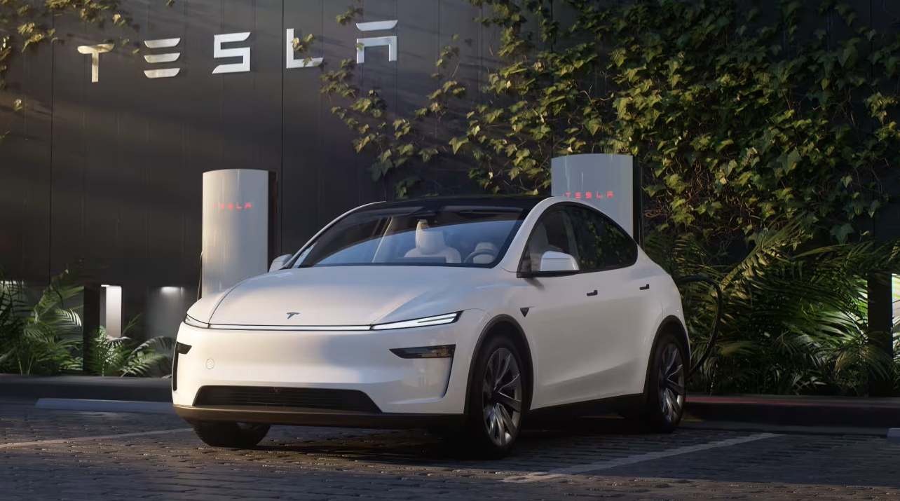 New Tesla Model Y hits Chinese market, starting at 263,500 yuan