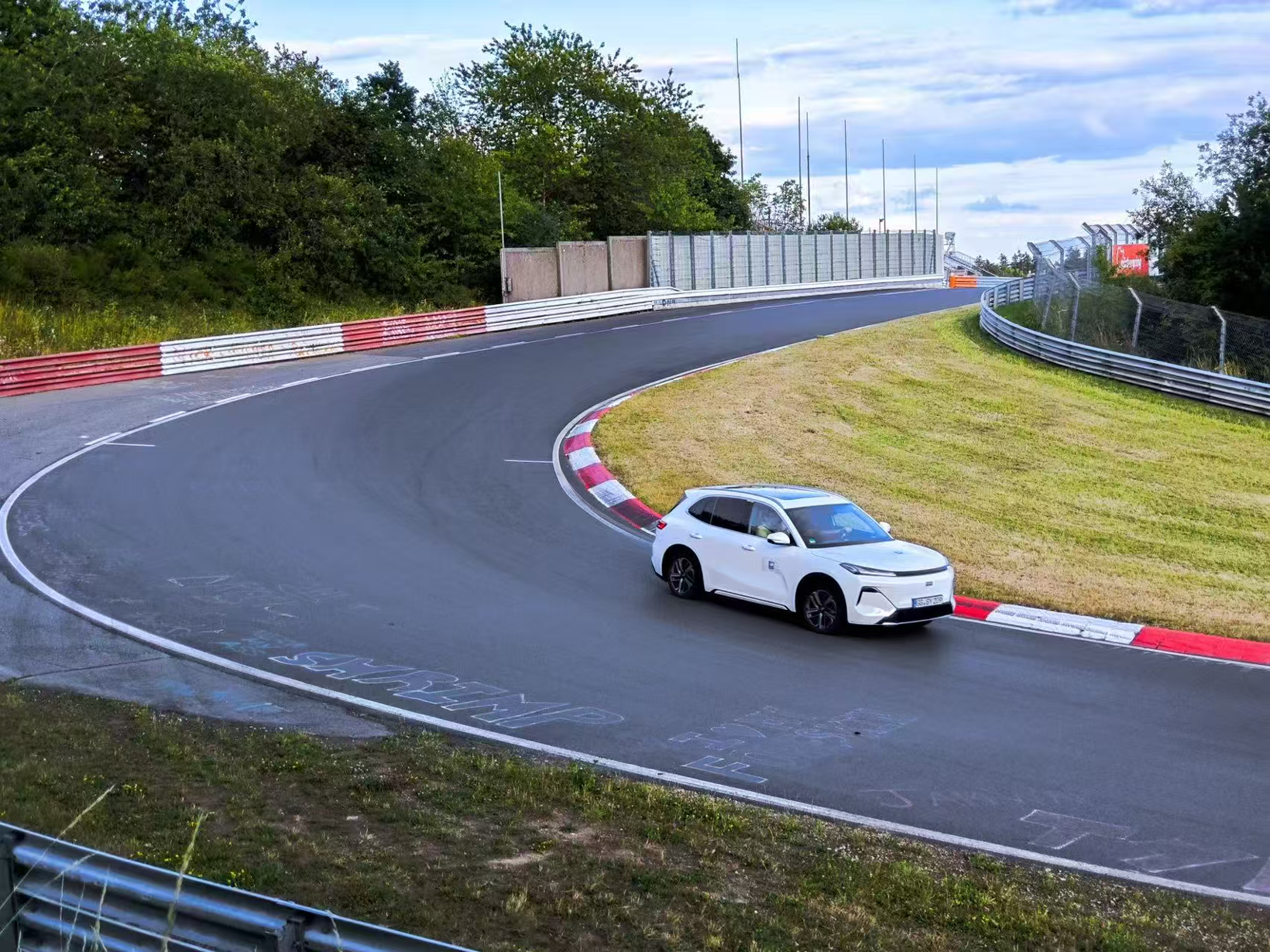 Geely puts Galaxy A7 EM-i, Starship 7 EM-i through rigorous Nürburgring testing