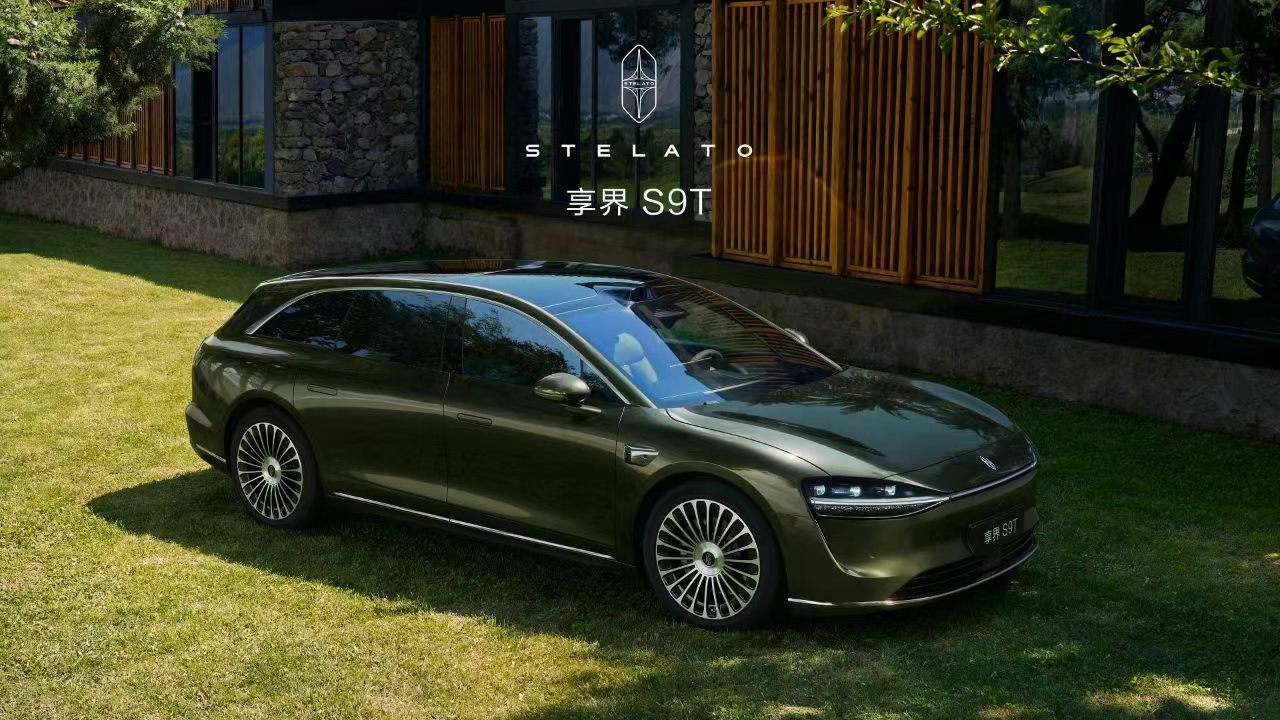 Huawei's HIMA previews STELATO S9T touring sedan