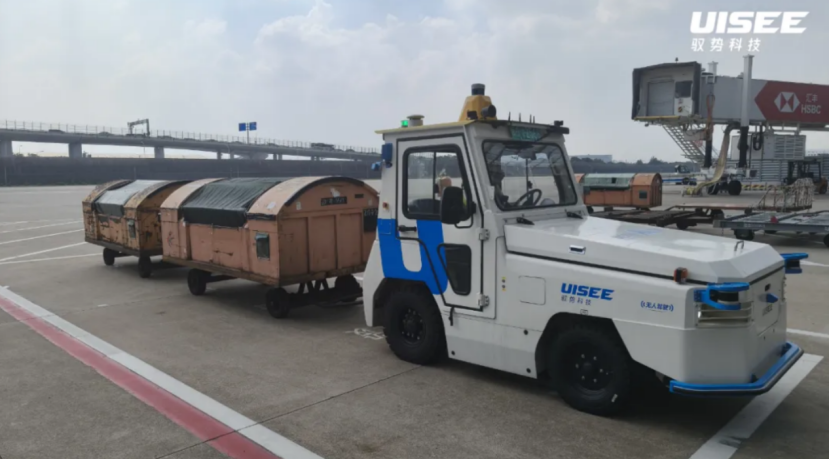 UISEE's AI driver T30A enters China's largest airport
