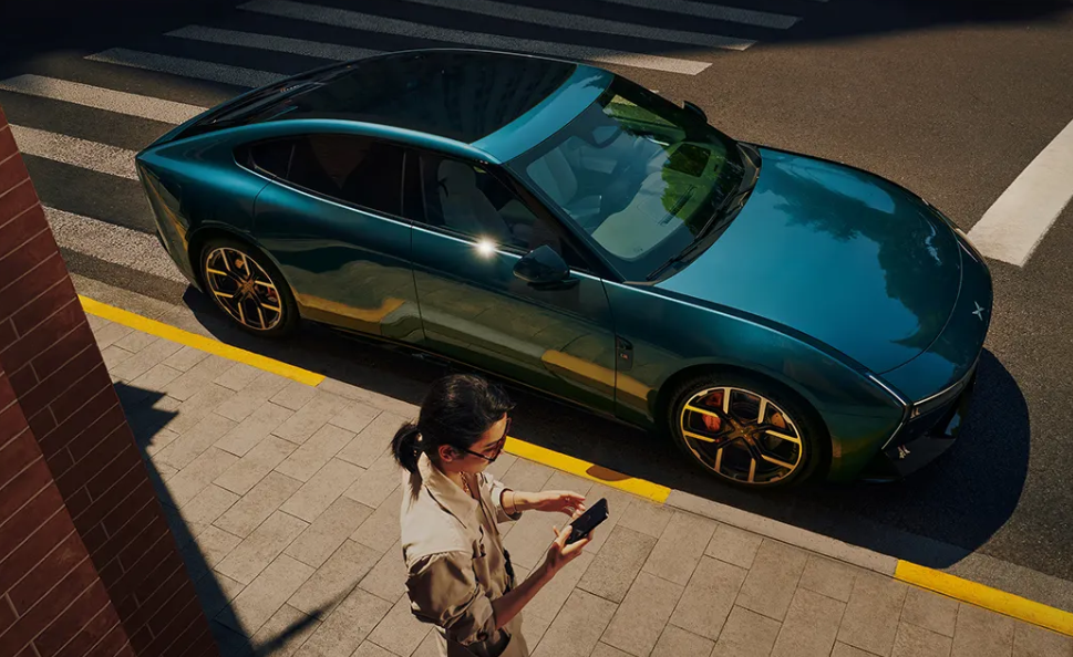 XPENG puts all-new P7 sedan onto market with upgraded AI-enabled capabilities, safety performances