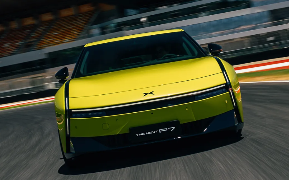 XPENG puts all-new P7 sedan onto market with upgraded AI-enabled capabilities, safety performances