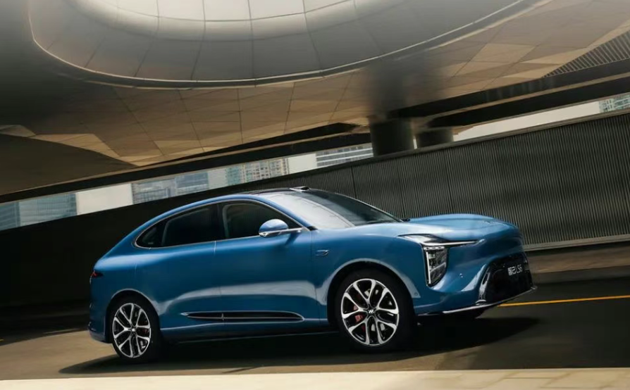China's Sept. car market heats up with launches from FANGCHENGBAO, Lynk & Co, AITO, NIO and more