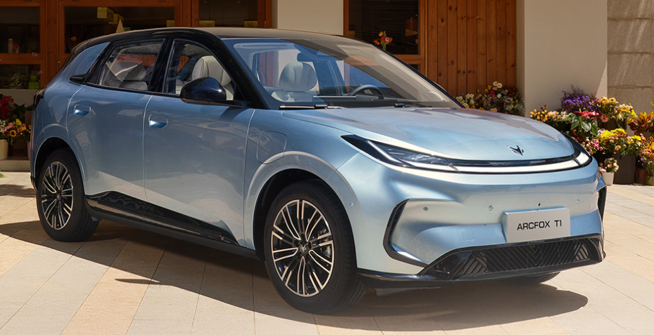China's Sept. car market heats up with launches from FANGCHENGBAO, Lynk & Co, AITO, NIO and more
