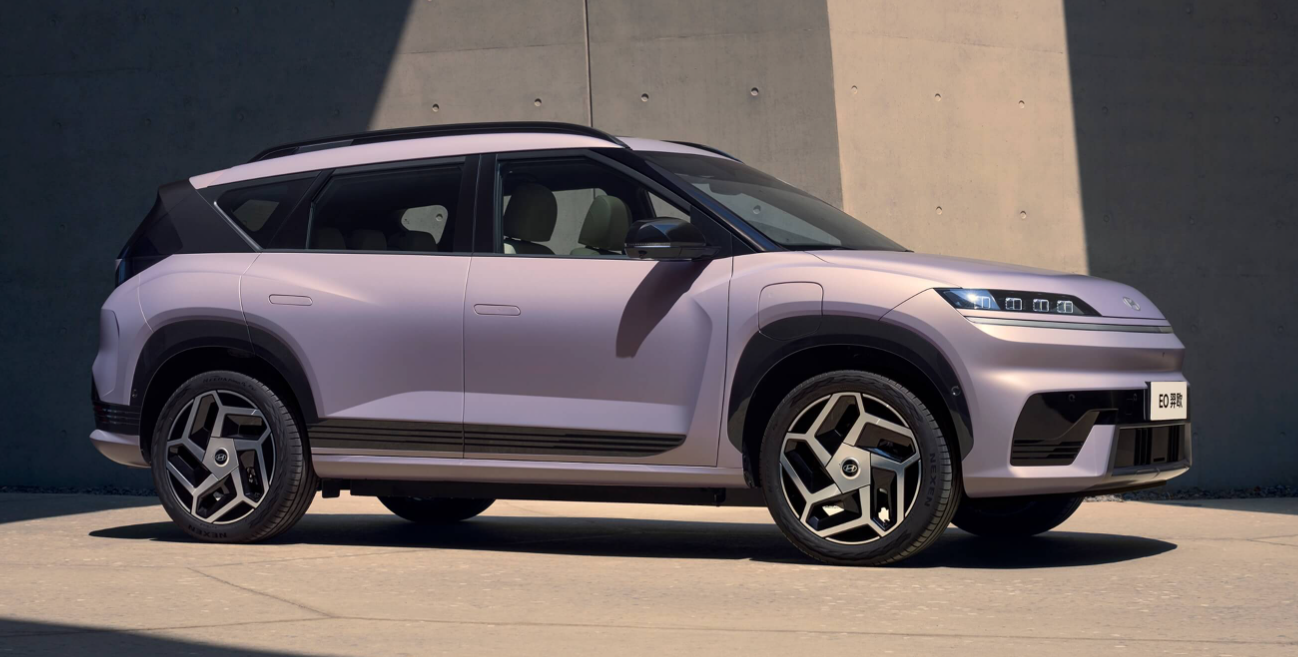 Beijing Hyundai's EO compact all-electric SUV hits market with up to 722 km range
