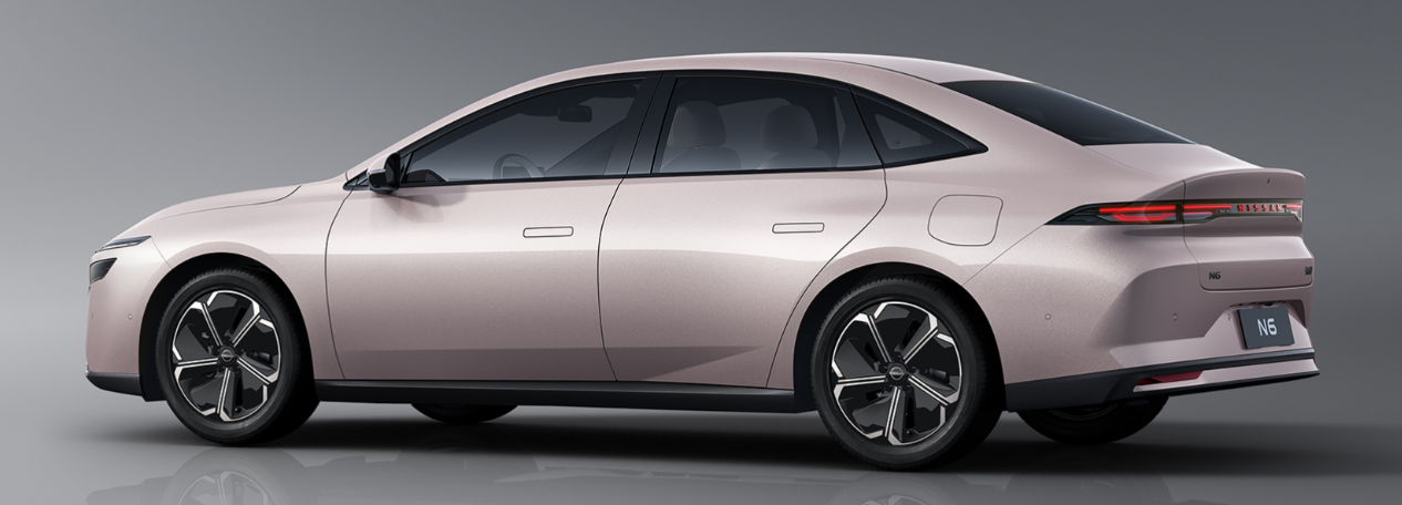 Dongfeng Nissan's N6 PHEV model hits market