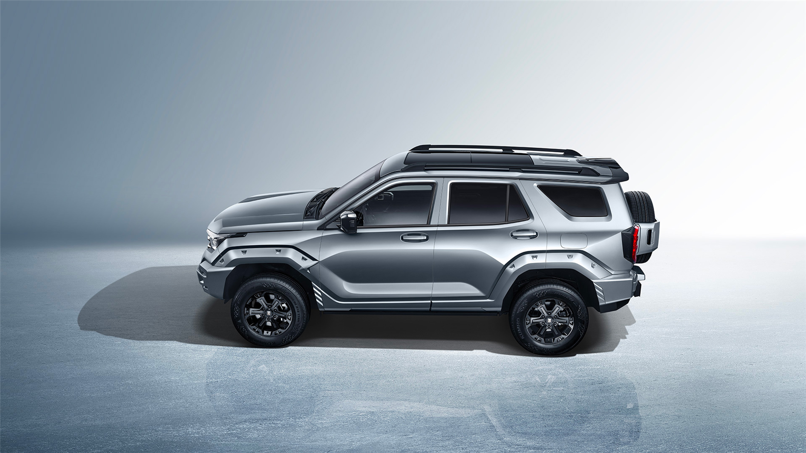 Great Wall Motor’s TANK 400 Hi4-T off-road SUV hits market