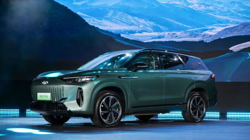  Chery Auto’s Fulwin T10 PHEV hits market, starting at 189,900 yuan